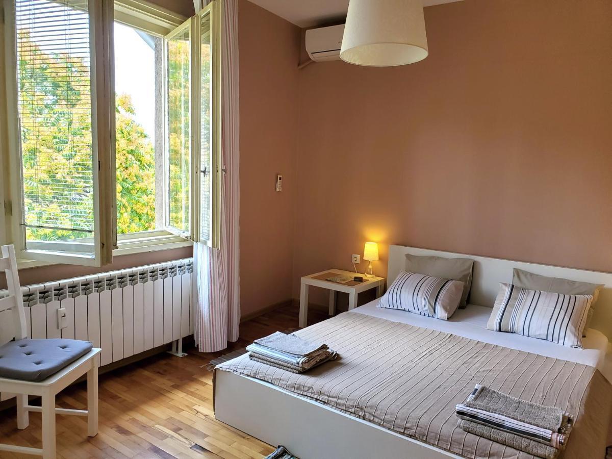 Sunny Central Apartment Sofia Exteriör bild