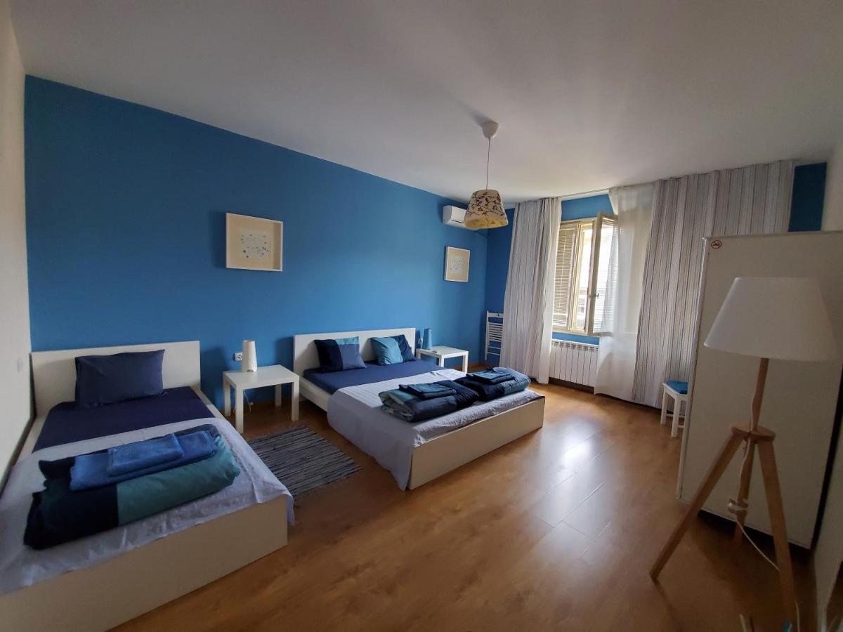 Sunny Central Apartment Sofia Exteriör bild